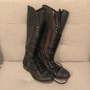 Grey lace up Steve Madden boots